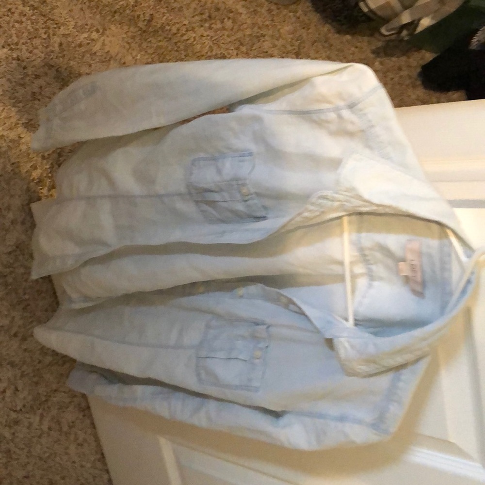 Blue jean shirt